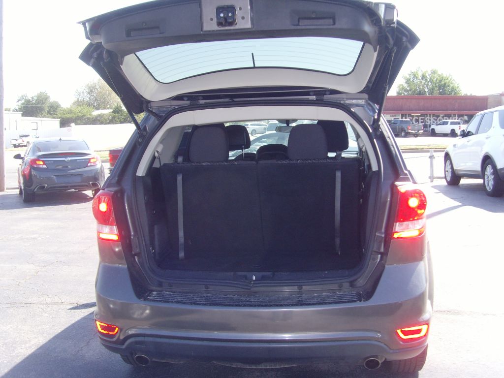 Photo 16 of this DODGE JOURNEY