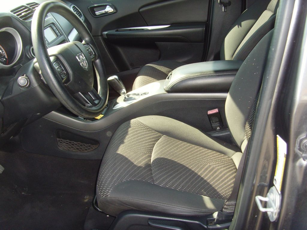 Photo 22 of this DODGE JOURNEY