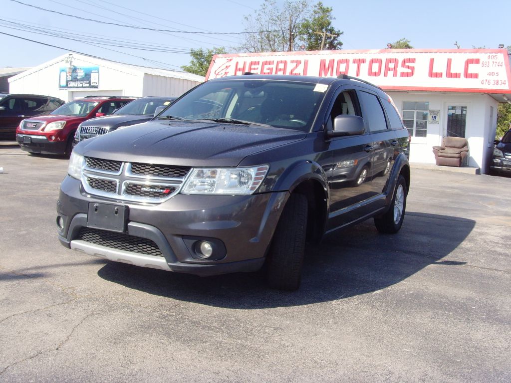 Photo 29 of this DODGE JOURNEY