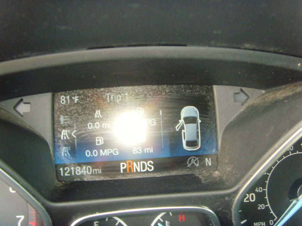Photo 22 of this FORD FOCUS