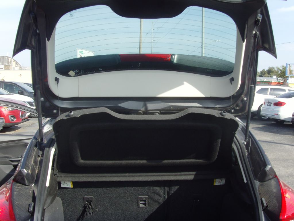 Photo 24 of this FORD FOCUS