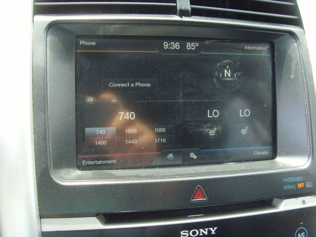 Photo 20 of this FORD EDGE