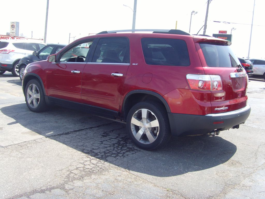 Photo 5 of this GMC ACADIA