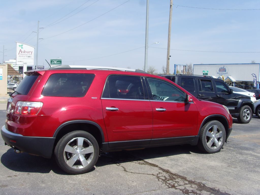 Photo 8 of this GMC ACADIA