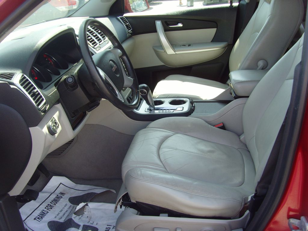 Photo 23 of this GMC ACADIA