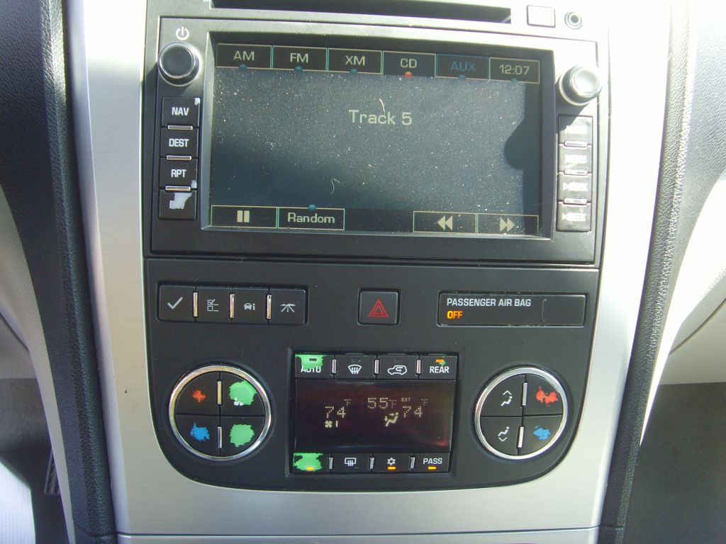 Photo 26 of this GMC ACADIA