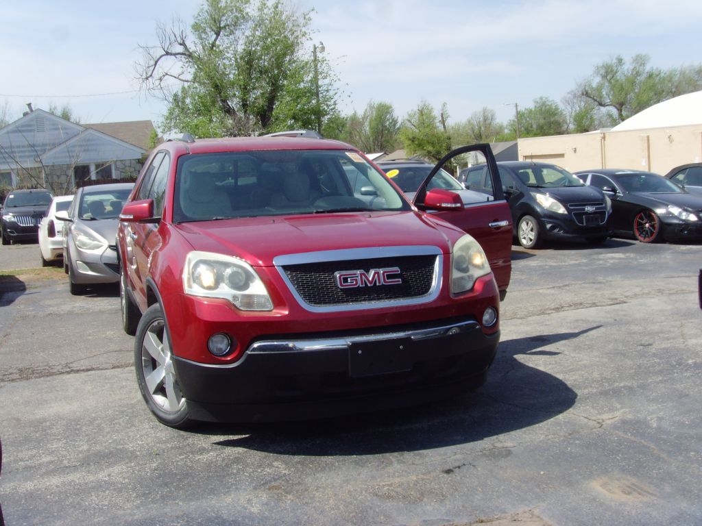 Photo 33 of this GMC ACADIA