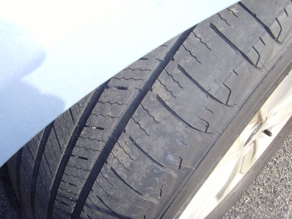 Photo 19 of this HYUNDAI SONATA