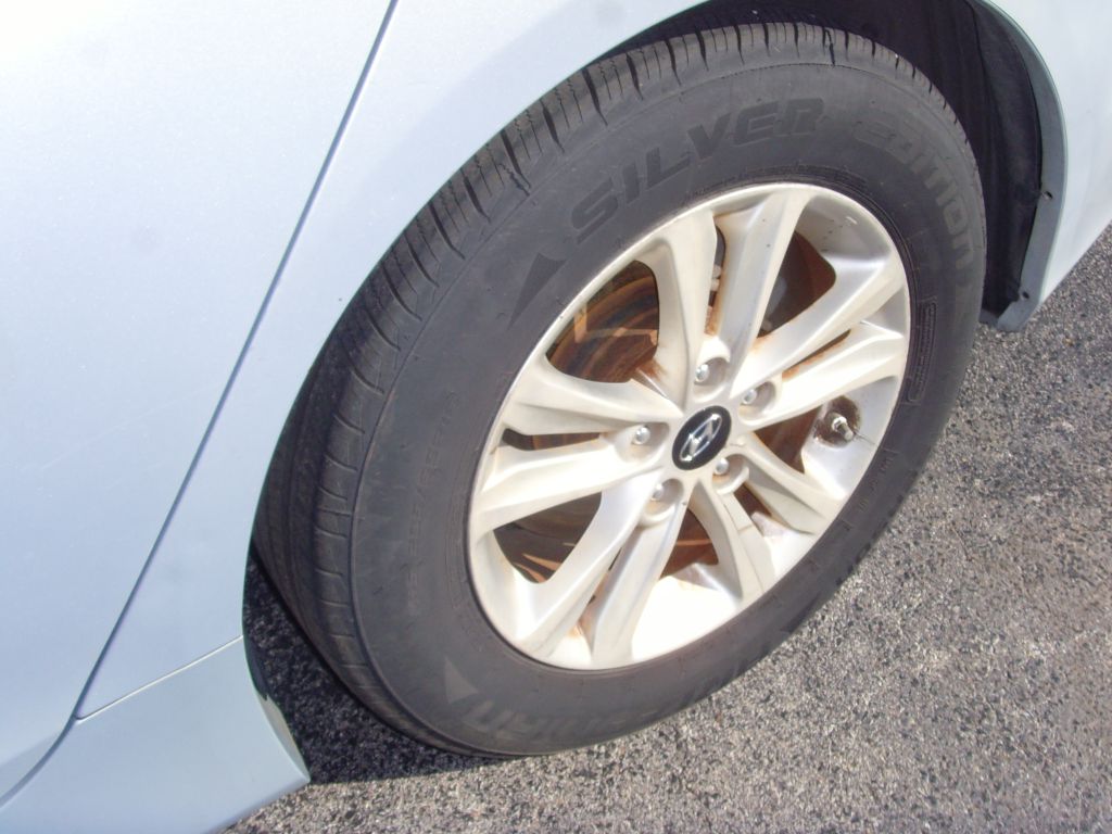 Photo 20 of this HYUNDAI SONATA
