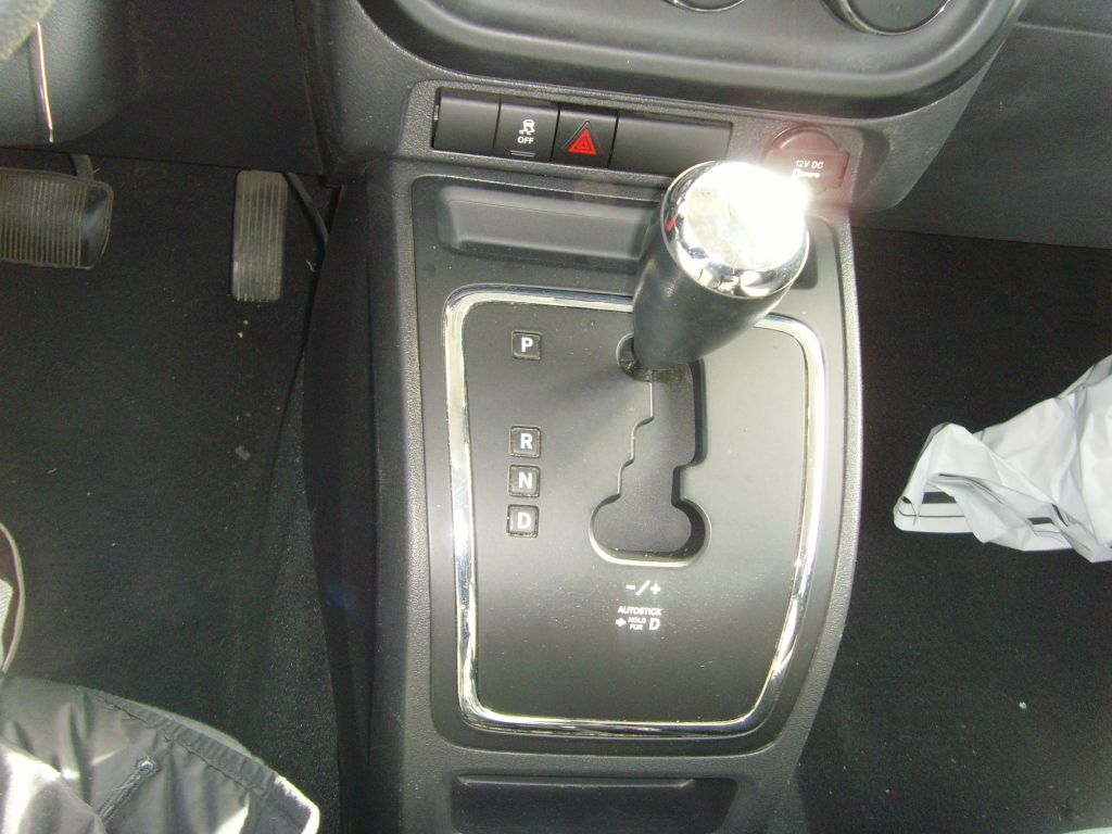 Photo 19 of this JEEP PATRIOT