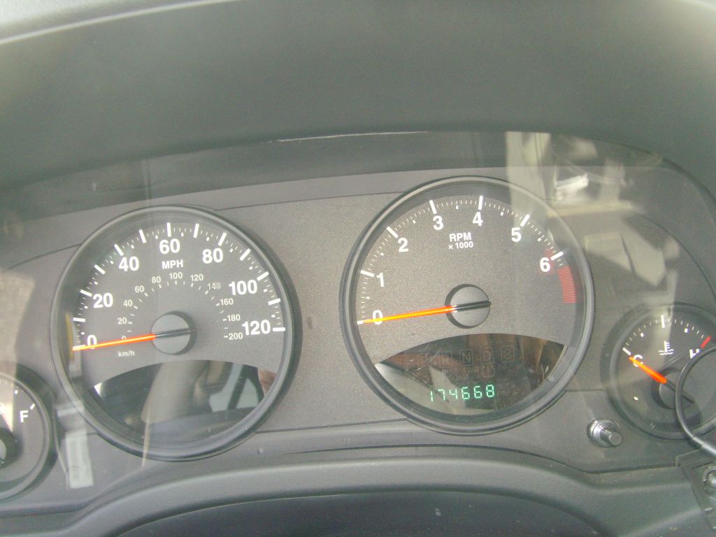 Photo 22 of this JEEP PATRIOT