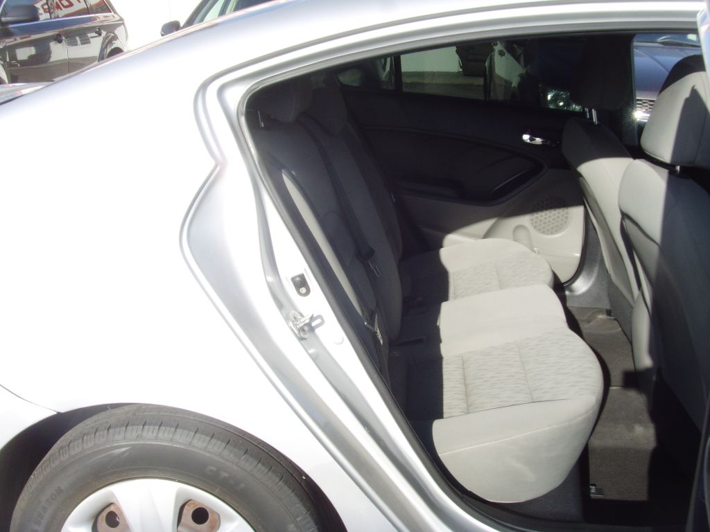 Photo 12 of this KIA FORTE
