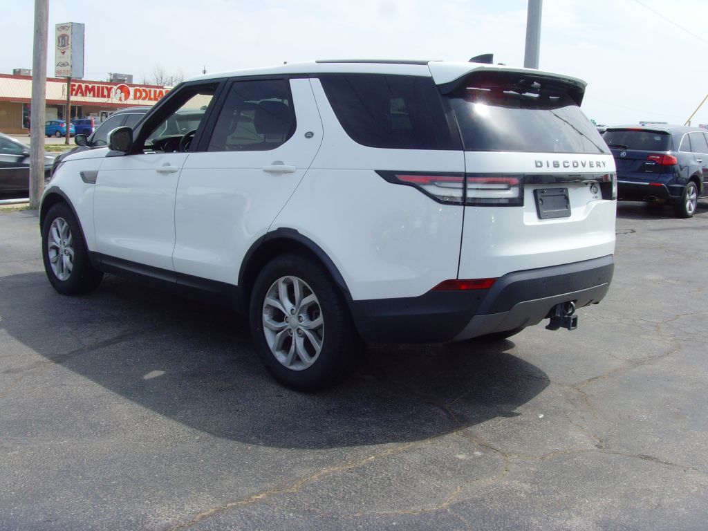 Photo 7 of this LAND ROVER DISCOVERY