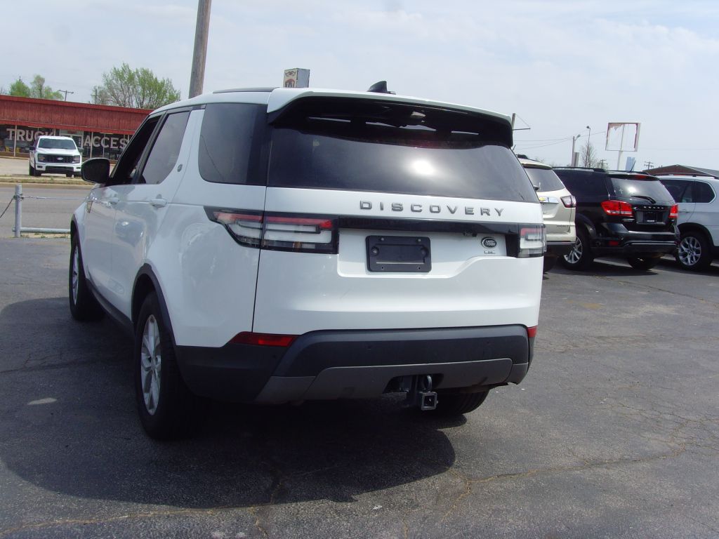 Photo 8 of this LAND ROVER DISCOVERY