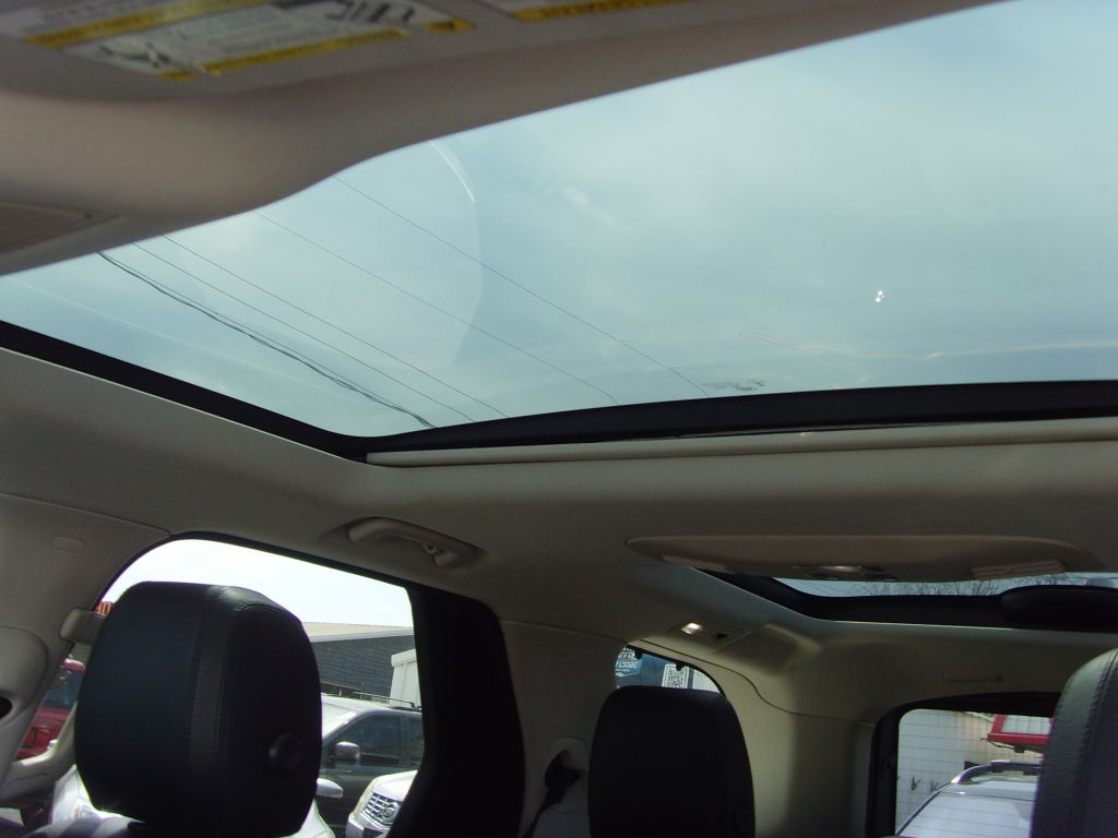 Photo 28 of this LAND ROVER DISCOVERY