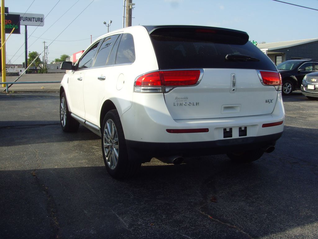 Photo 5 of this LINCOLN MKX