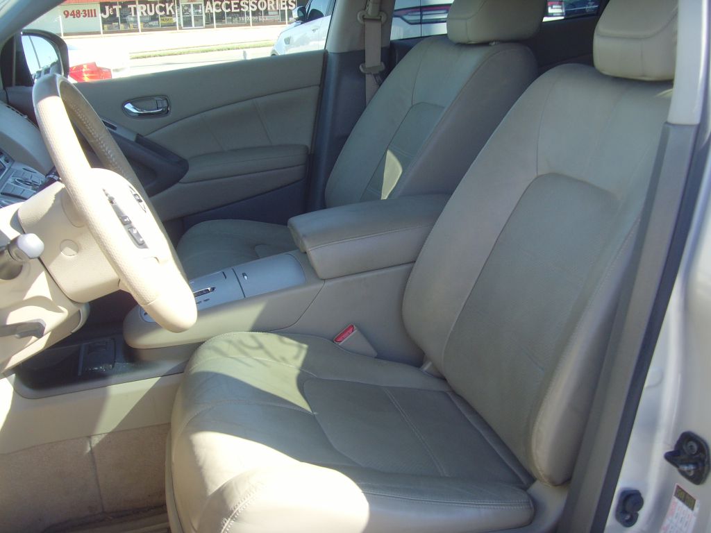 Photo 14 of this NISSAN MURANO