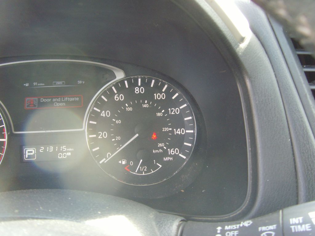 Photo 11 of this NISSAN PATHFINDER