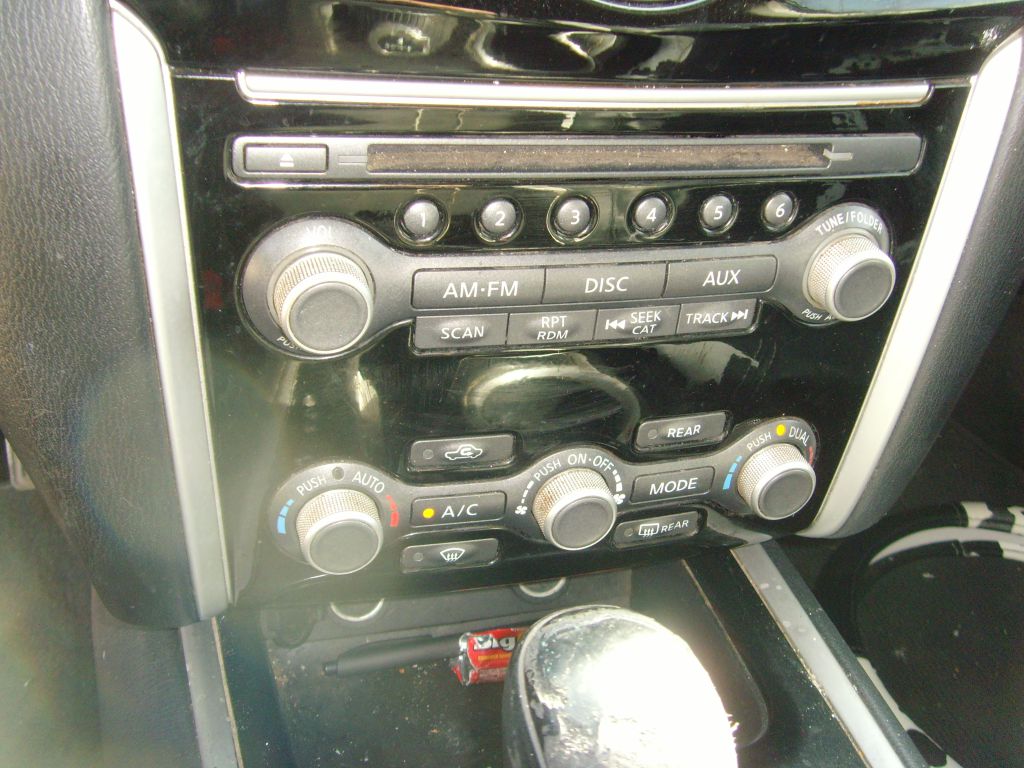 Photo 13 of this NISSAN PATHFINDER