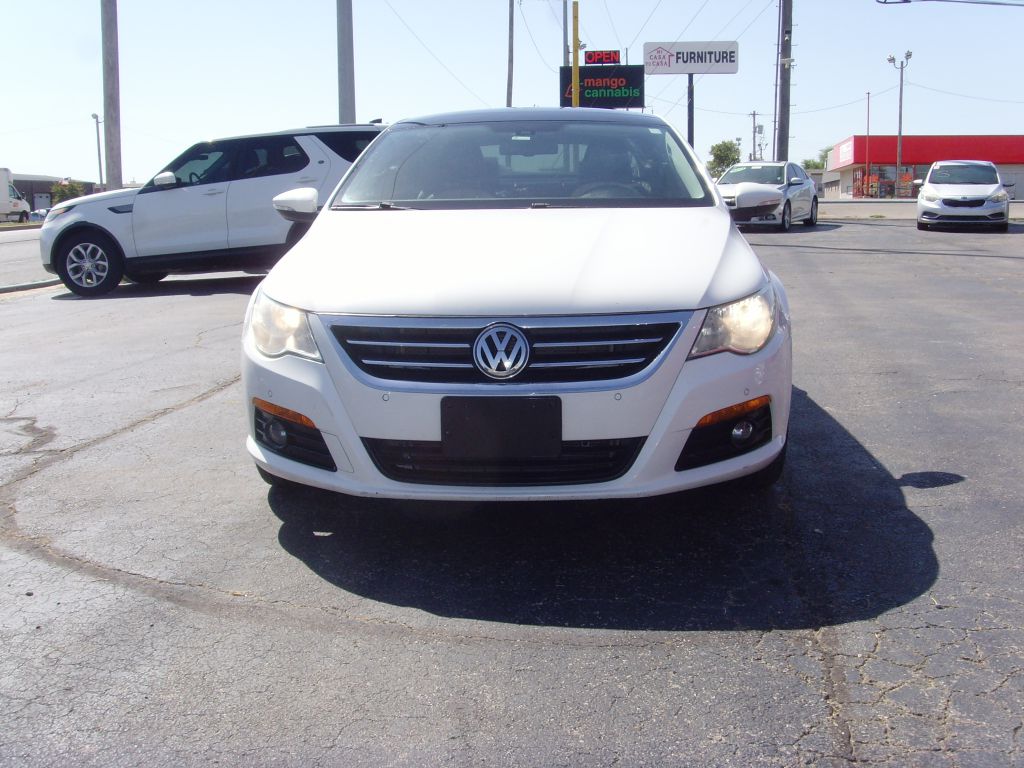Photo 2 of this VOLKSWAGEN CC