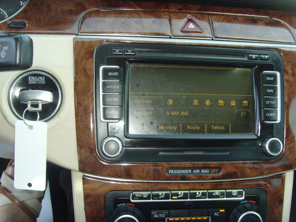 Photo 27 of this VOLKSWAGEN CC