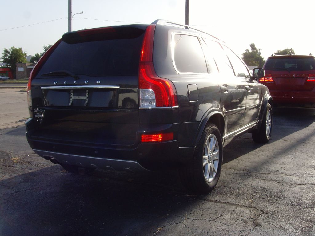 Photo 7 of this VOLVO XC90