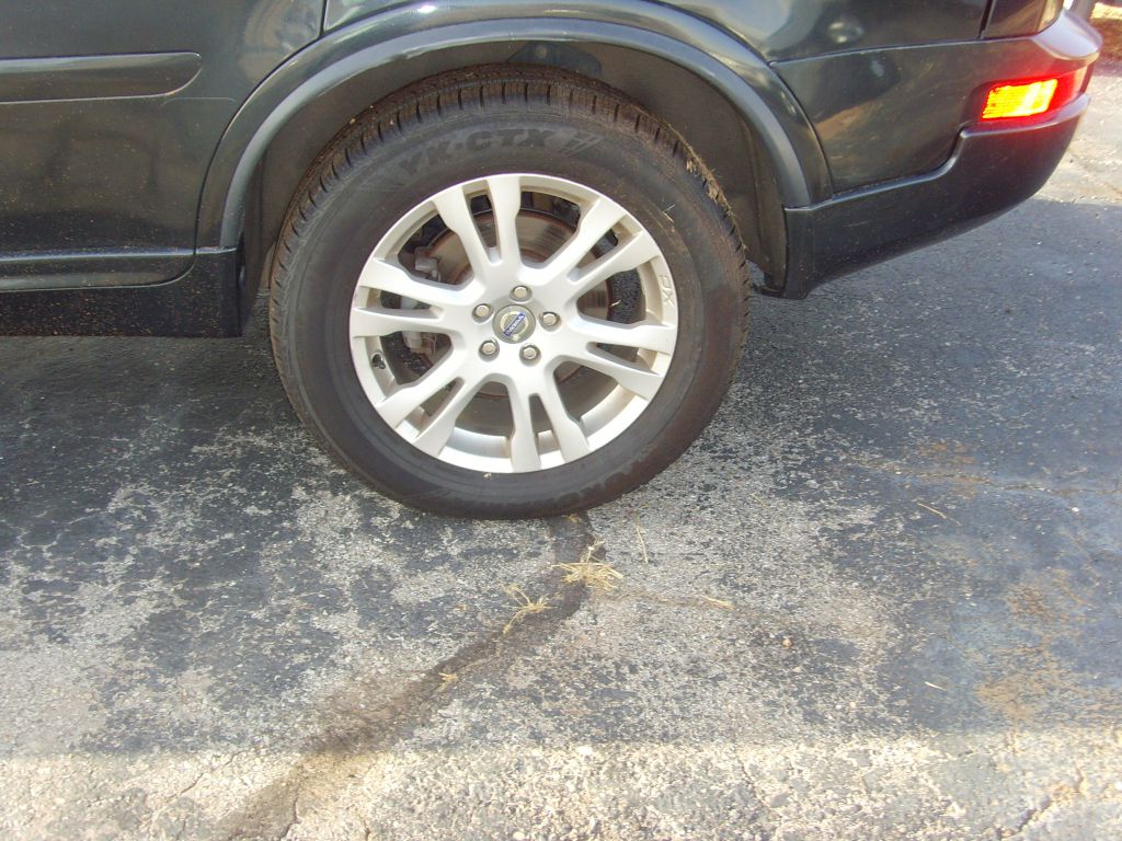 Photo 22 of this VOLVO XC90