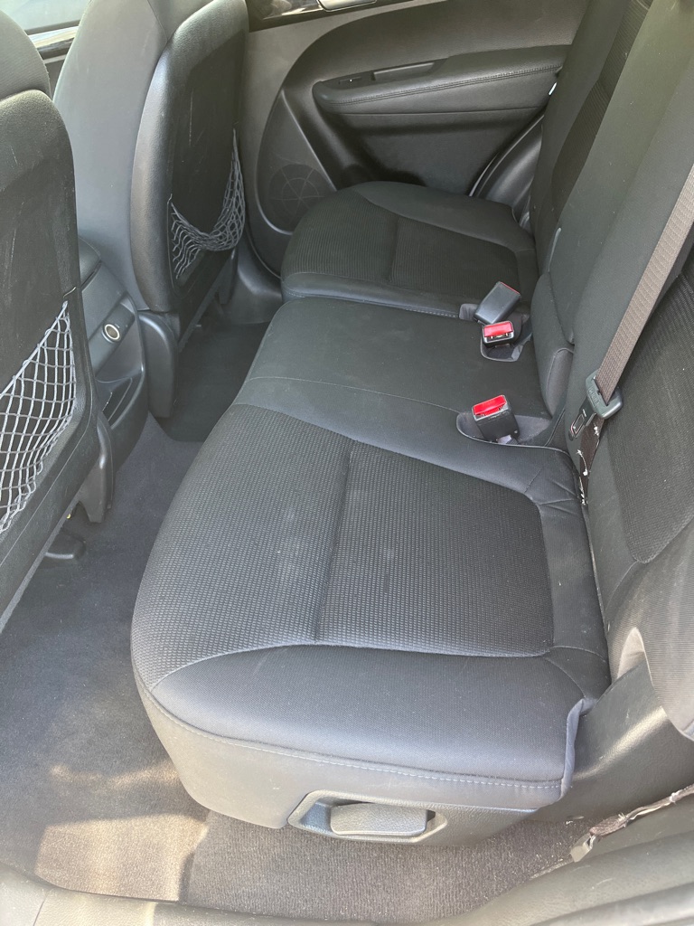 Photo 8 of this KIA SORENTO
