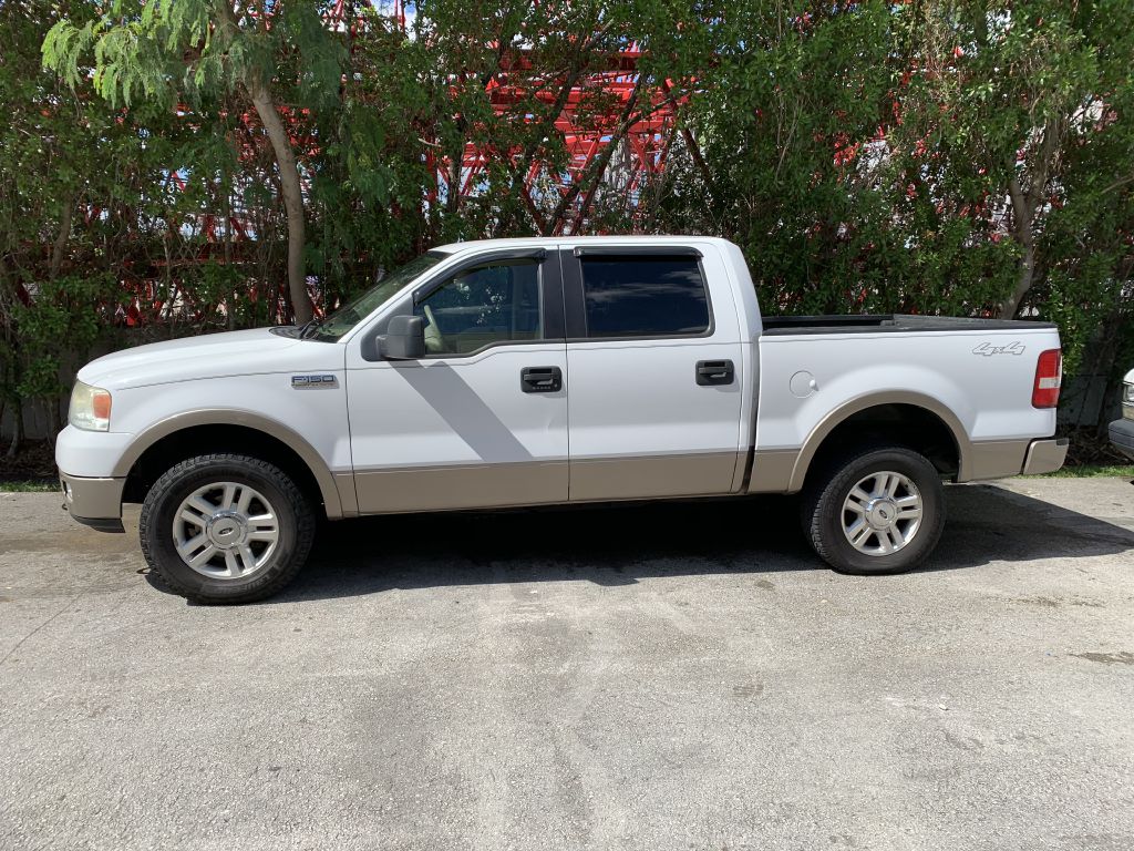 Photo 3 of this FORD F150