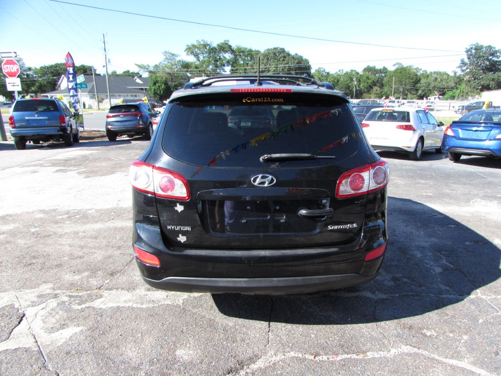 Photo 12 of this HYUNDAI SANTA FE