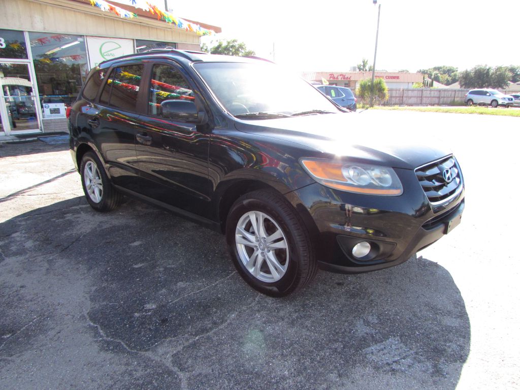 Photo 23 of this HYUNDAI SANTA FE