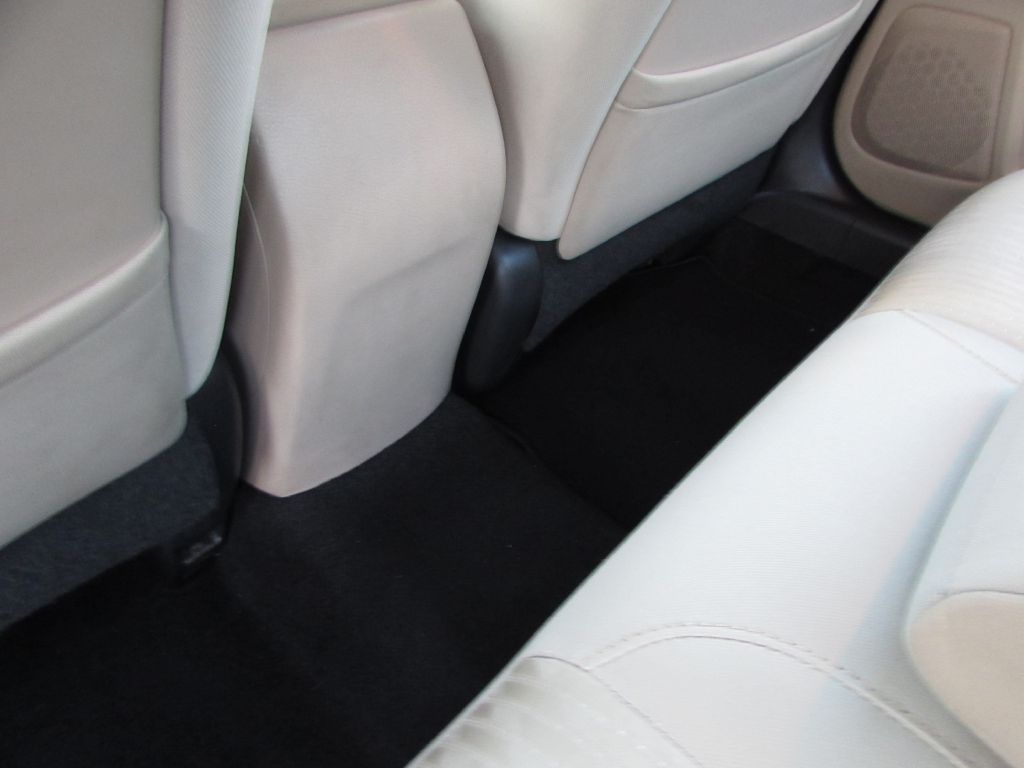 Photo 8 of this NISSAN ALTIMA