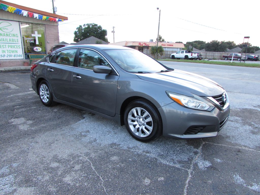 Photo 22 of this NISSAN ALTIMA