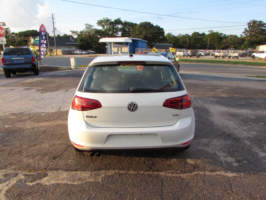 Photo 11 of this VOLKSWAGEN GOLF