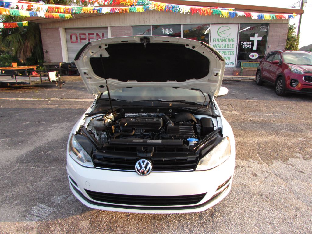 Photo 20 of this VOLKSWAGEN GOLF