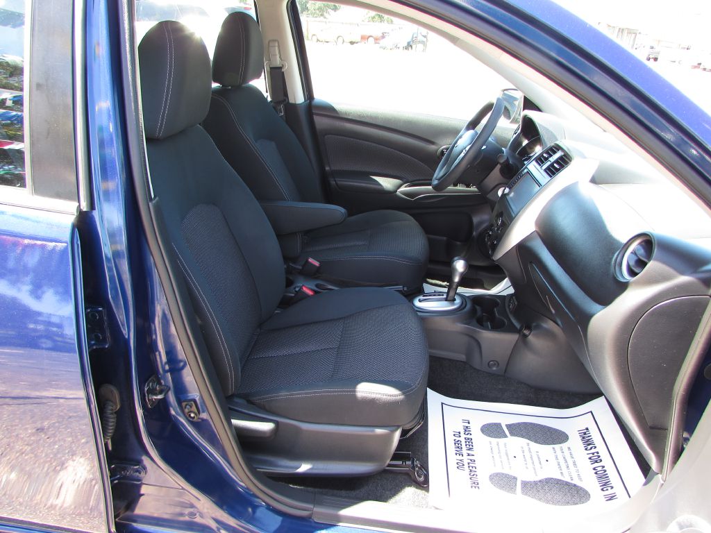Photo 18 of this NISSAN VERSA