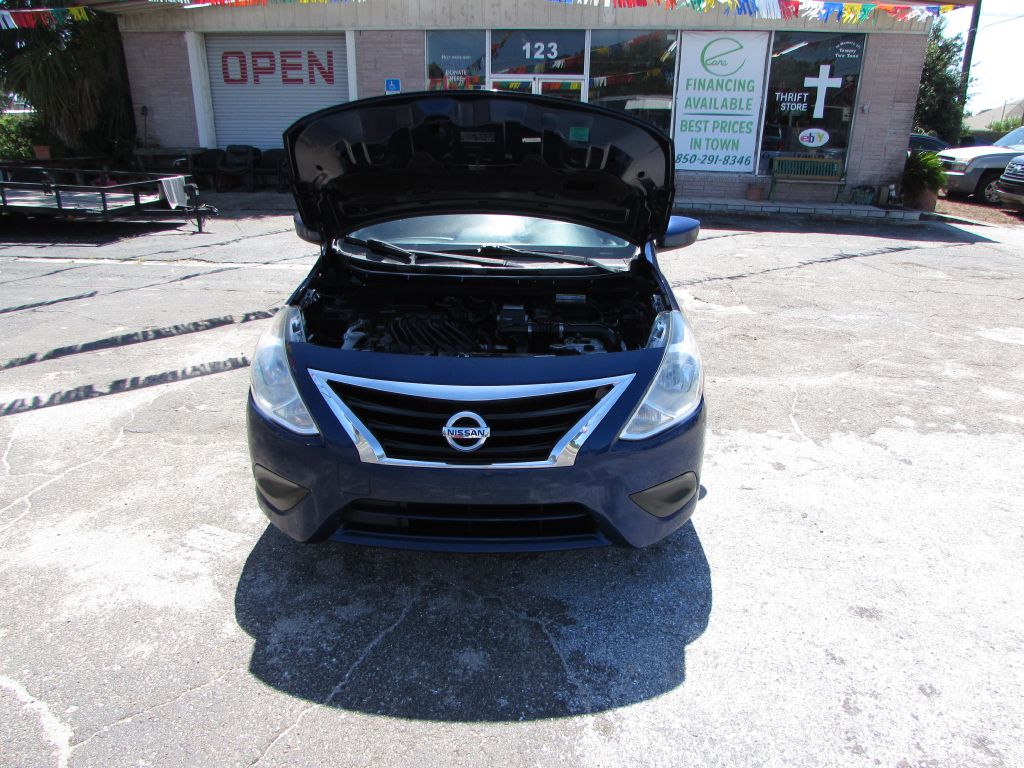 Photo 20 of this NISSAN VERSA