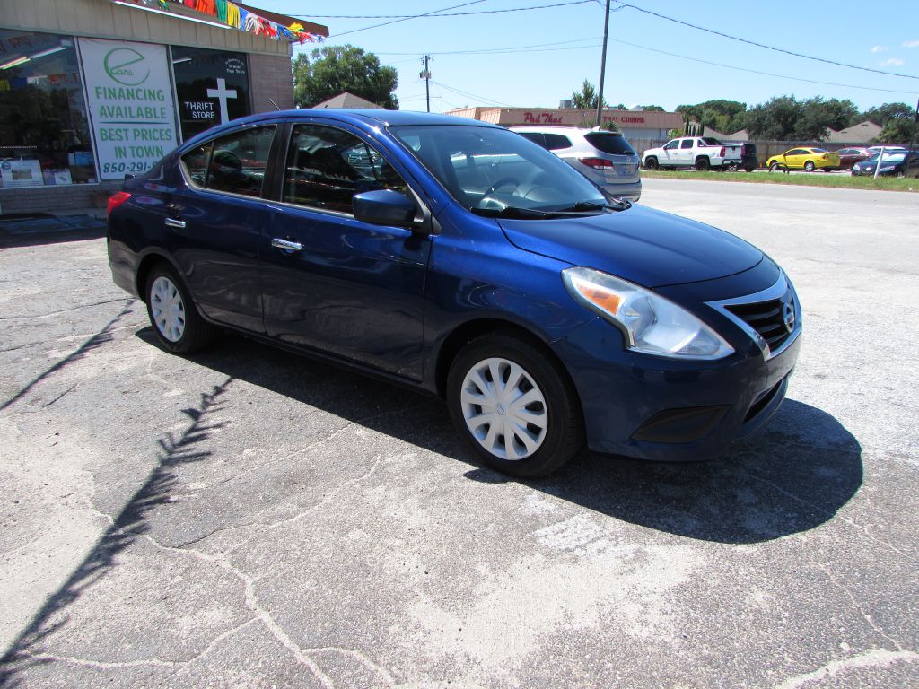 Photo 22 of this NISSAN VERSA