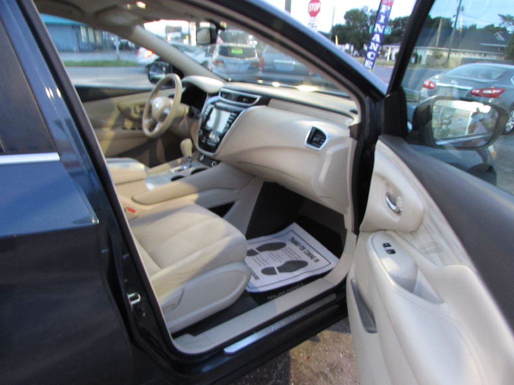 Photo 16 of this NISSAN MURANO