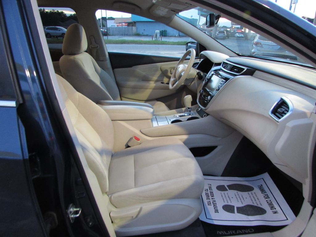 Photo 17 of this NISSAN MURANO