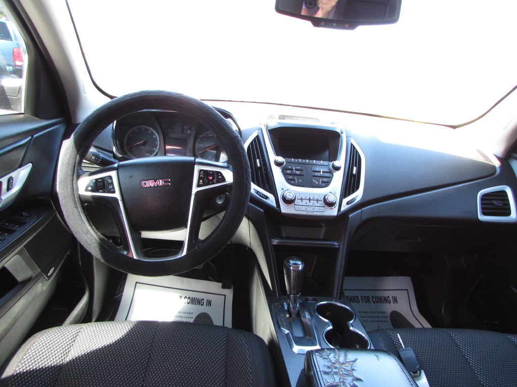 Photo 11 of this GMC TERRAIN