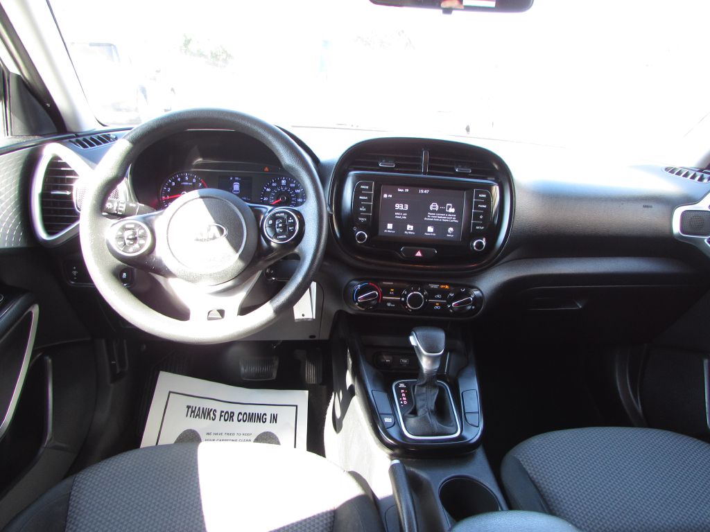 Photo 9 of this KIA SOUL