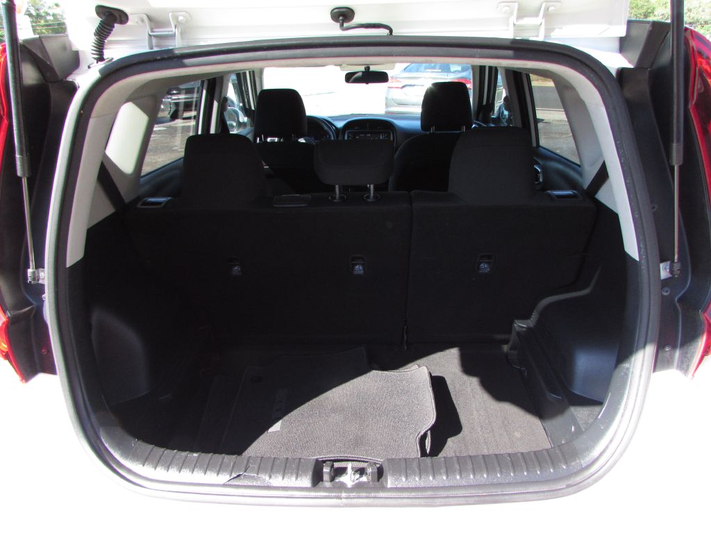 Photo 13 of this KIA SOUL