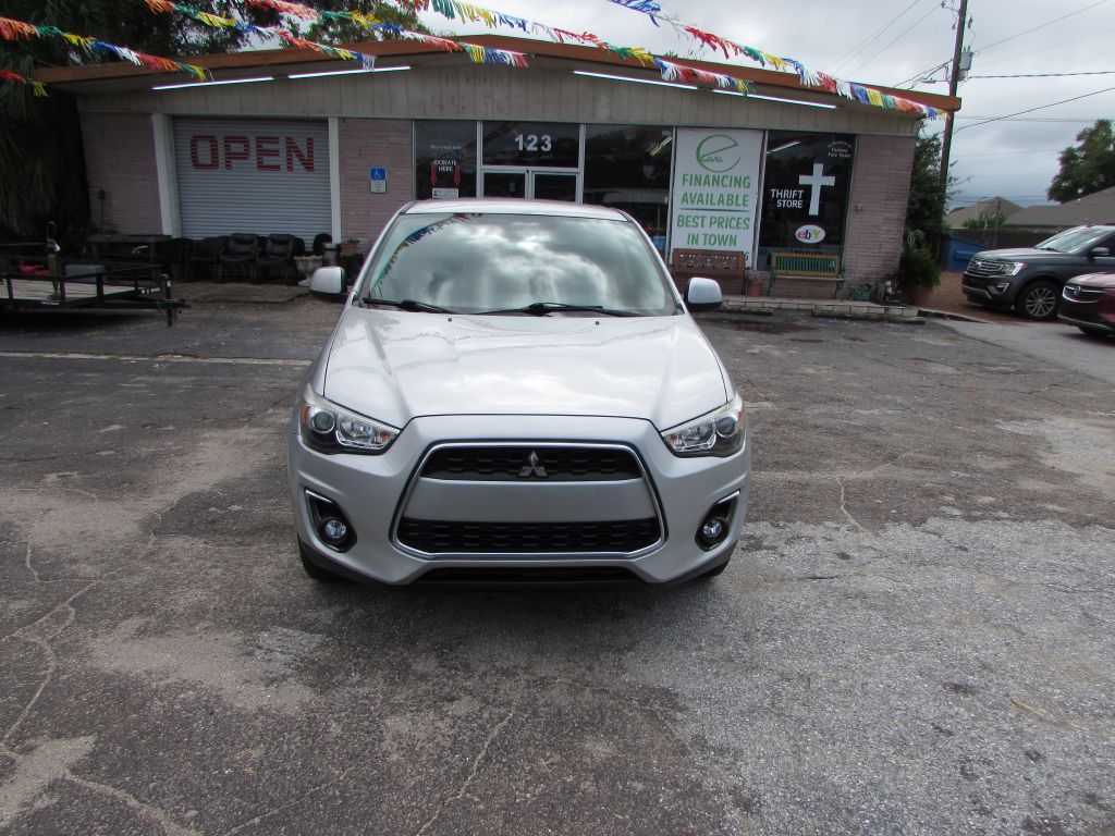 Photo 19 of this MITSUBISHI OUTLANDER SPORT