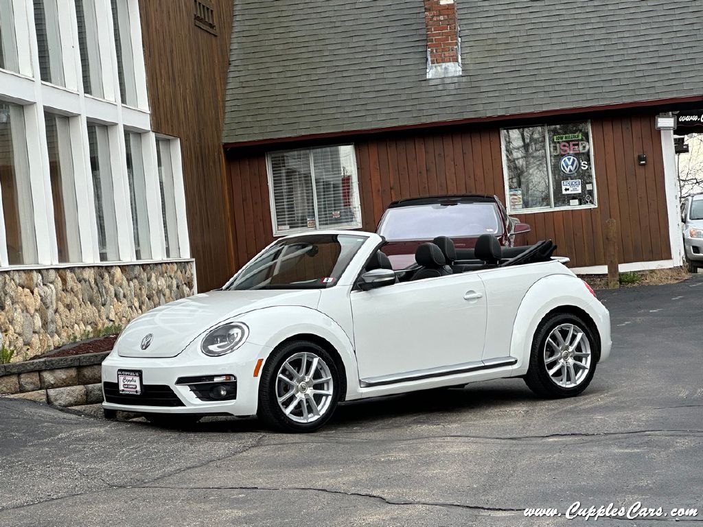 2014 Volkswagen Beetle 1.8T Convertible with Premium