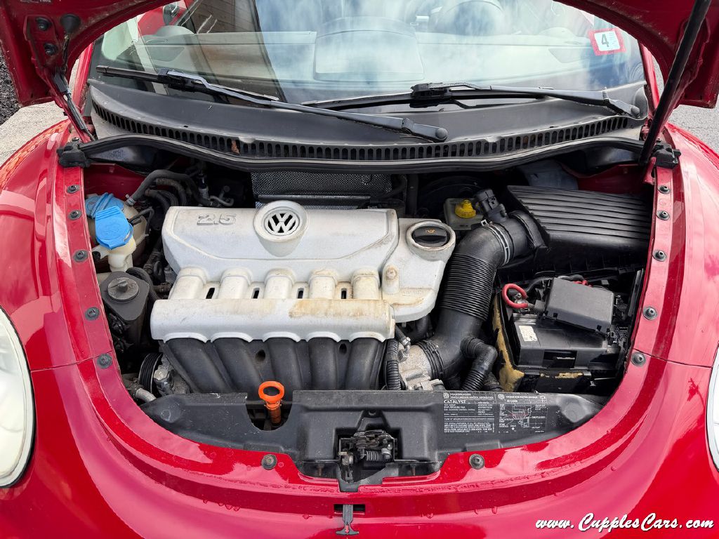 Photo 11 of this VOLKSWAGEN NEW BEETLE