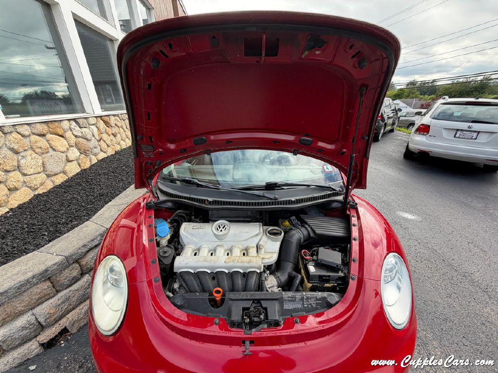 Photo 12 of this VOLKSWAGEN NEW BEETLE