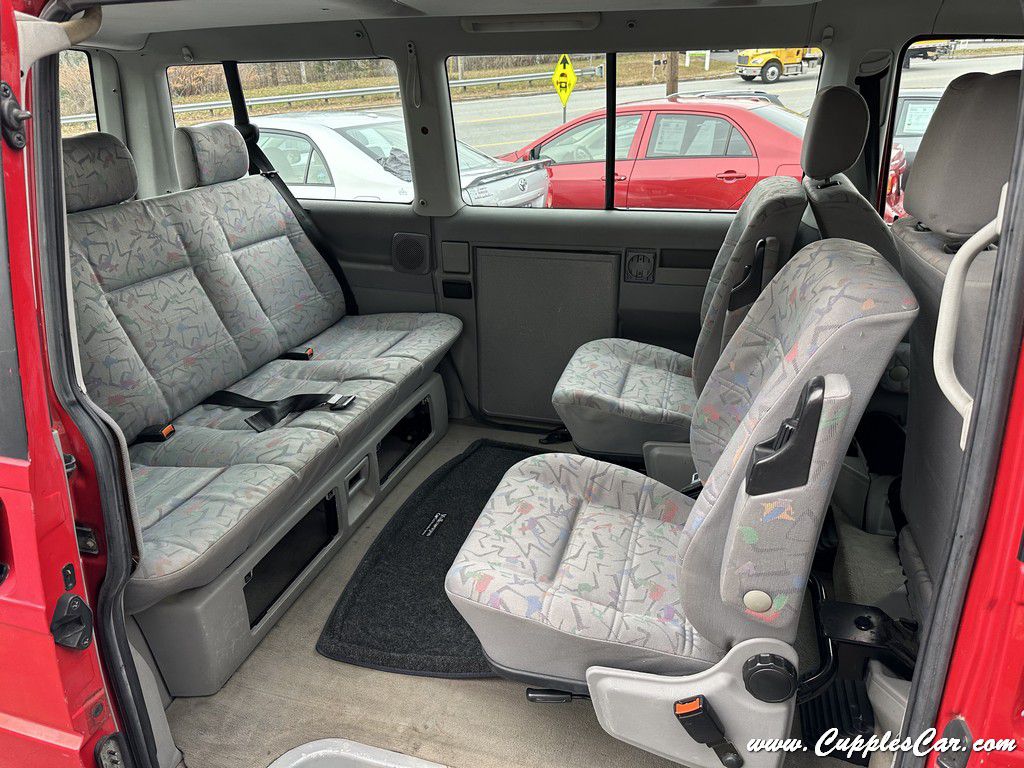Photo 25 of this VOLKSWAGEN EUROVAN TDI