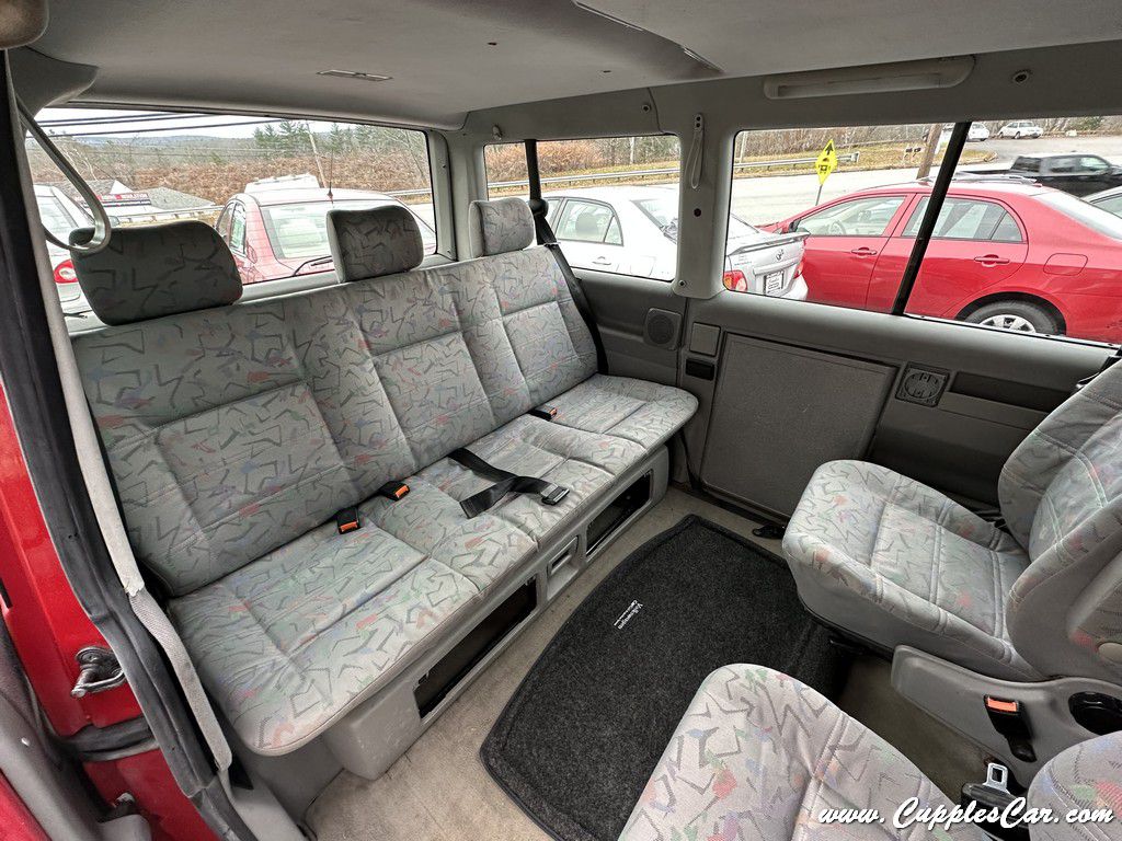 Photo 28 of this VOLKSWAGEN EUROVAN TDI