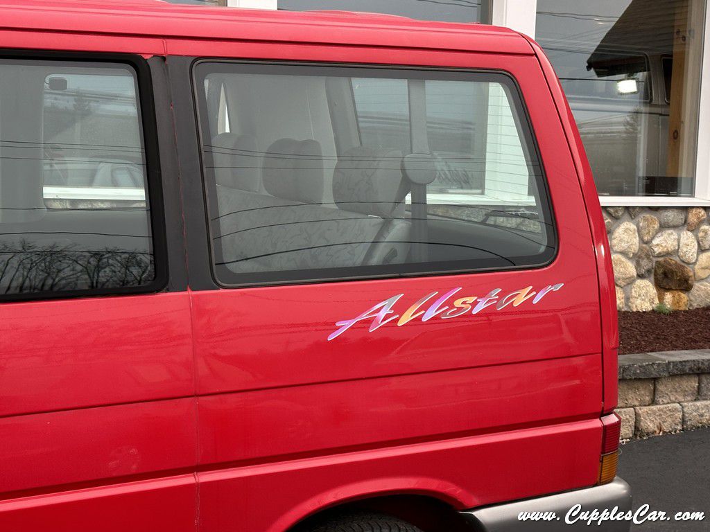 Photo 31 of this VOLKSWAGEN EUROVAN TDI